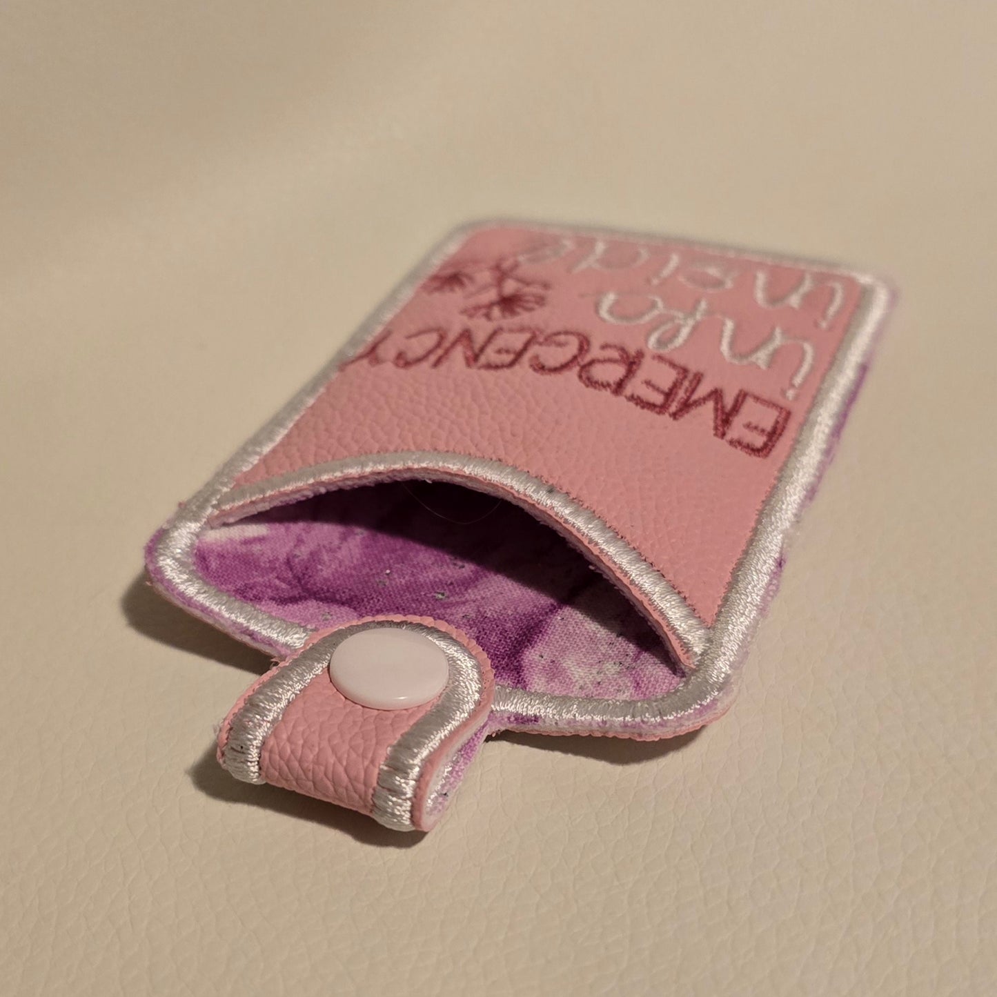 Emergency Info Pouch Patch Tab